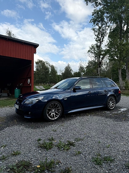 BMW 535d 2 of 4