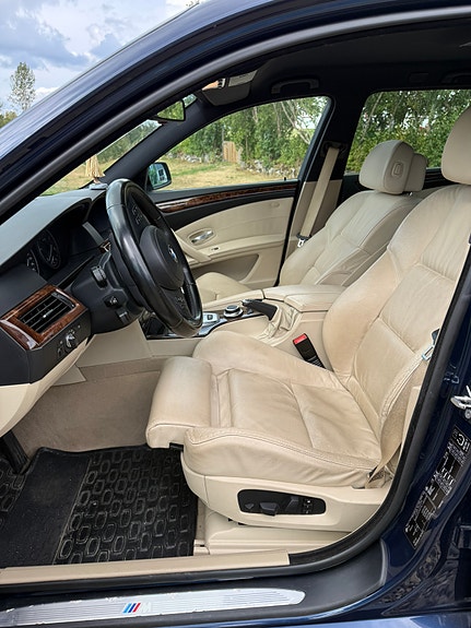 BMW 535d 3 of 4