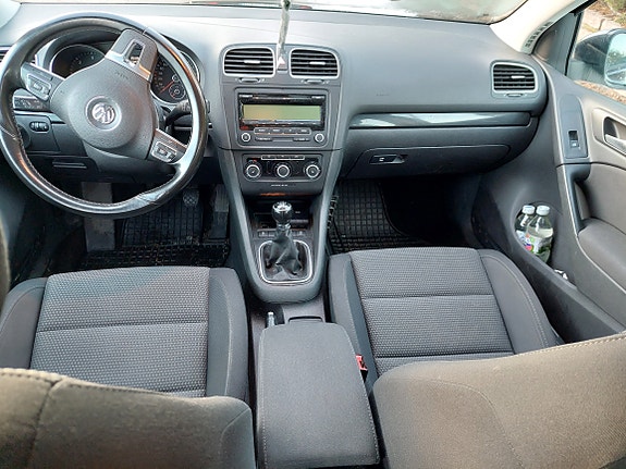 Volkswagen Golf VI 5 of 7