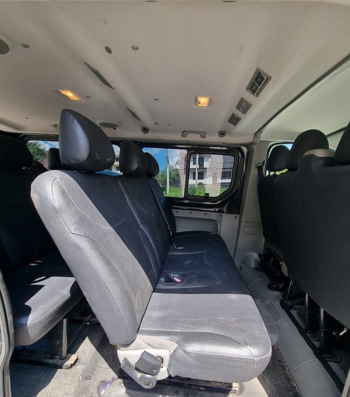 Renault Trafic 11 of 11
