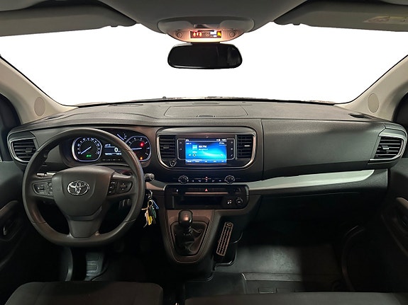 Toyota Proace Verso 10 of 16