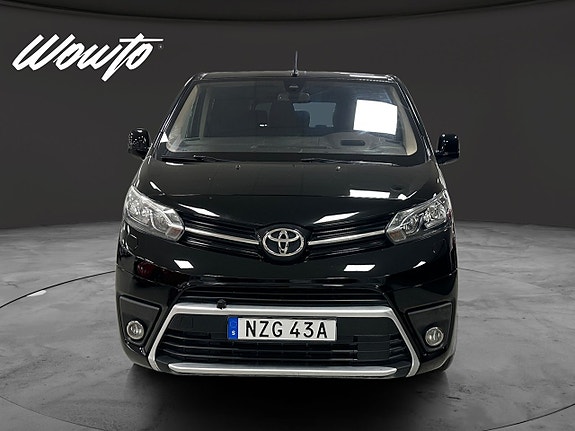 Toyota Proace Verso 2 of 16