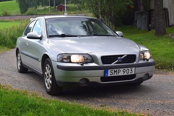 Volvo S60 3 of 20