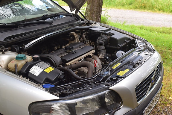 Volvo S60 13 of 20