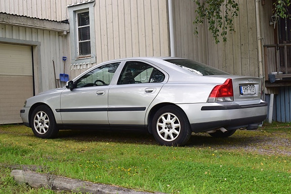 Volvo S60 5 of 20