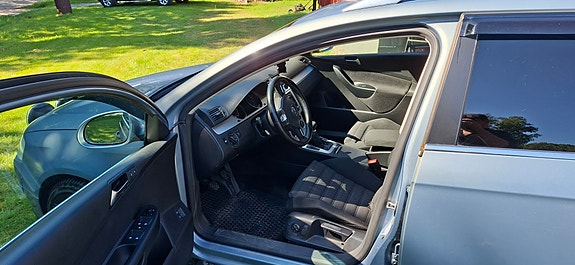 Volkswagen Passat 7 of 10