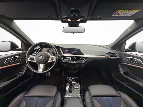 BMW 218 12 of 30