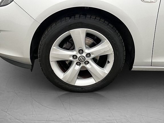 Opel Astra 25 of 28