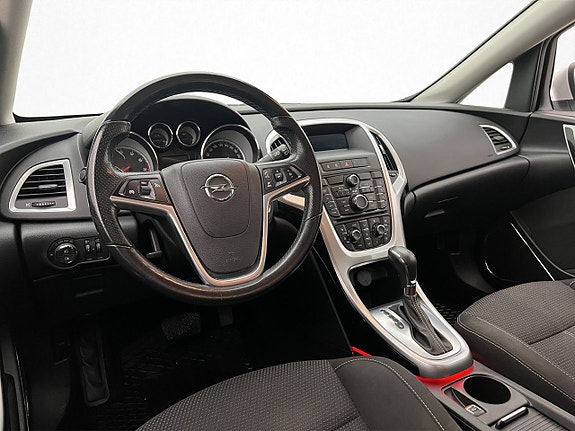 Opel Astra 12 of 28