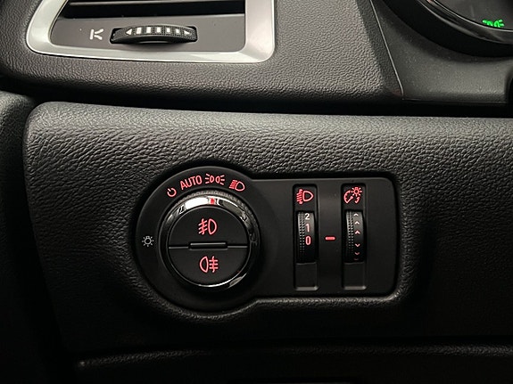 Opel Astra 14 of 28