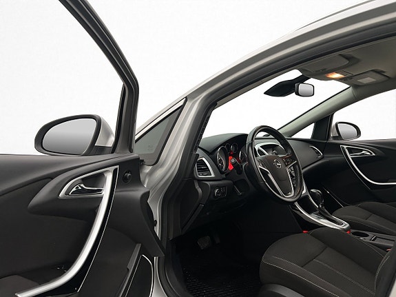Opel Astra 10 of 28