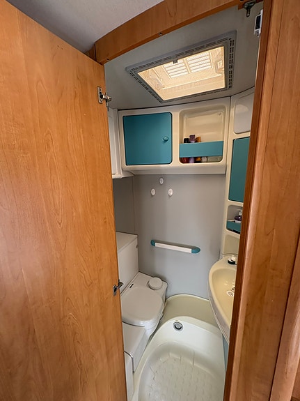 Knaus Eifelland holiday 350 7 of 7