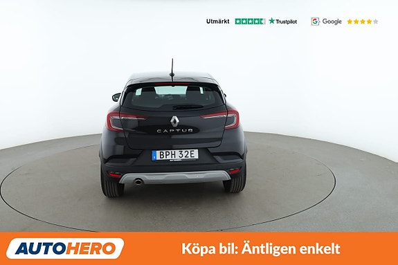 Renault Captur 4 of 28
