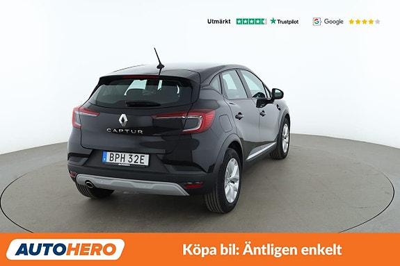 Renault Captur 6 of 28