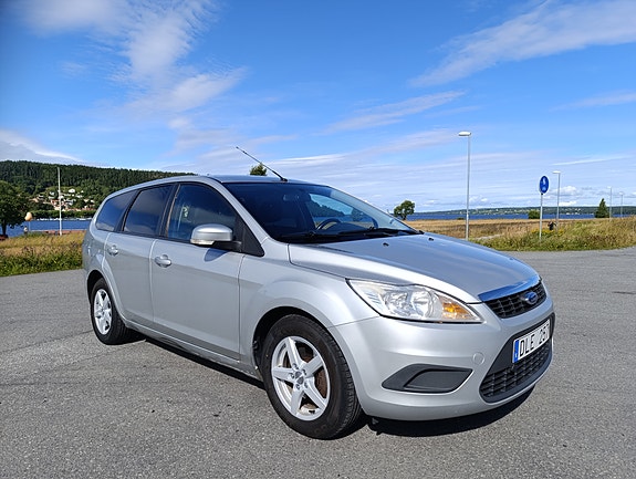 Ford Focus 7 of 13