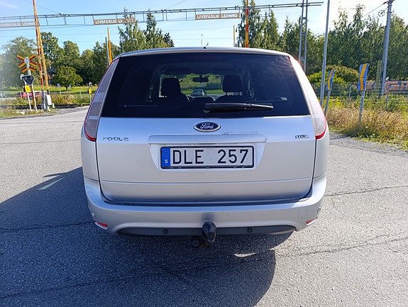 Ford Focus 4 of 13