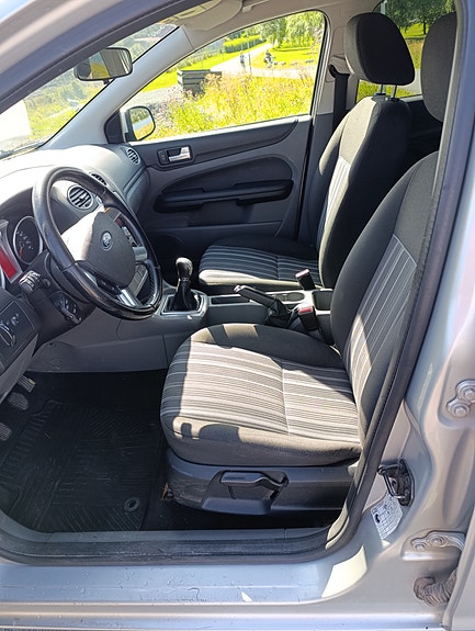 Ford Focus 11 of 13