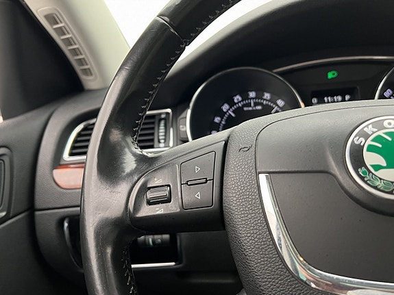 Skoda Superb 26 of 30