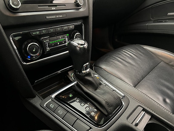 Skoda Superb 21 of 30