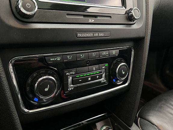 Skoda Superb 22 of 30