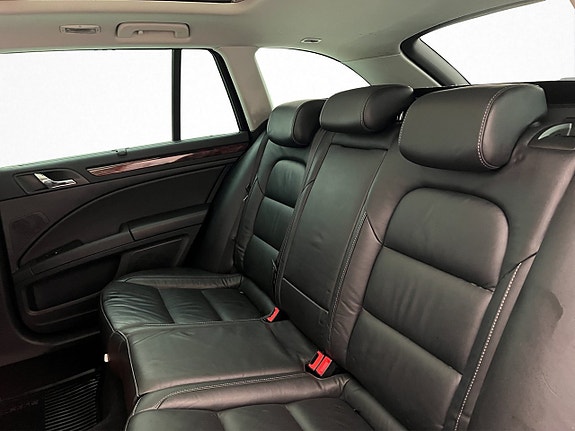 Skoda Superb 12 of 30