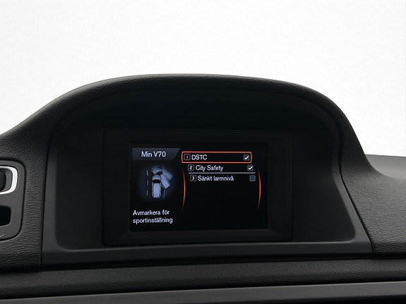 Volvo V70 16 of 26