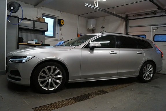 Volvo V90 5 of 14