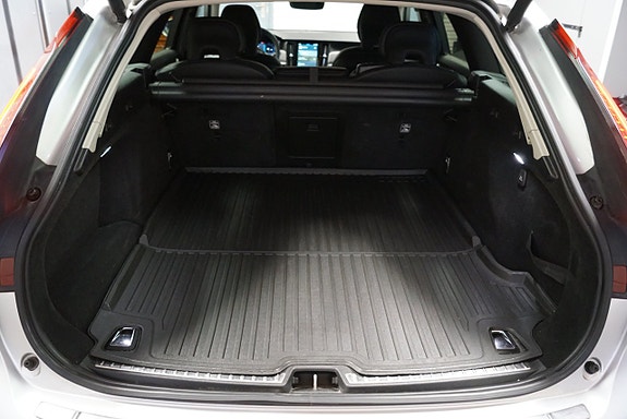 Volvo V90 11 of 14
