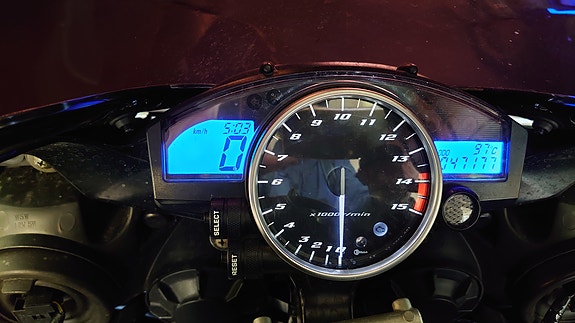 Yamaha YZF-R1 10 of 10