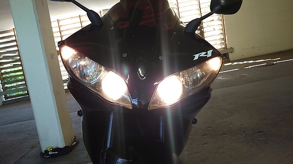 Yamaha YZF-R1 9 of 10