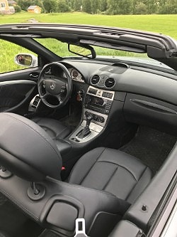 Mercedes-Benz CLK200 4 of 4
