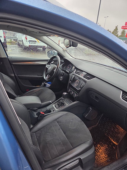 Skoda Octavia Scout 10 of 10