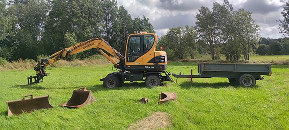 Hyundai Robex 55W-9A 2 of 20