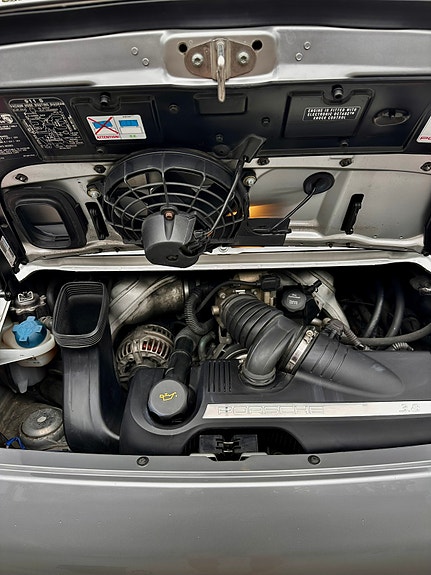 Porsche 911 Carrera S 9 of 14