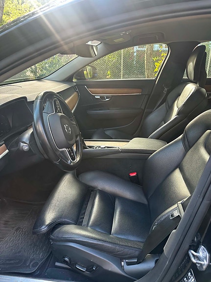 Volvo V90 6 of 11