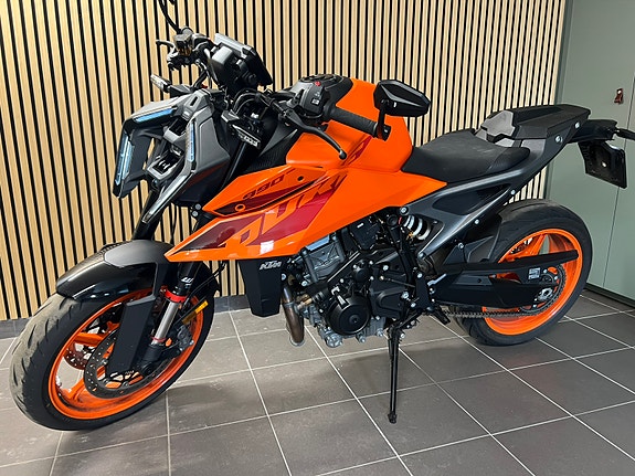 KTM KTM 990 DUKE 2 of 4