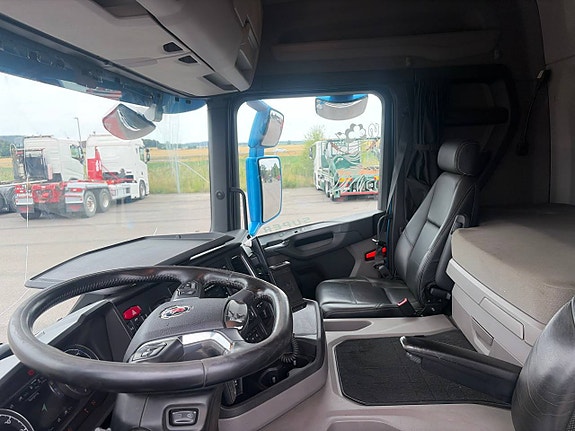 Scania G410 Tipp Kran 6X2 Next Gen Stor Kran 11 of 12