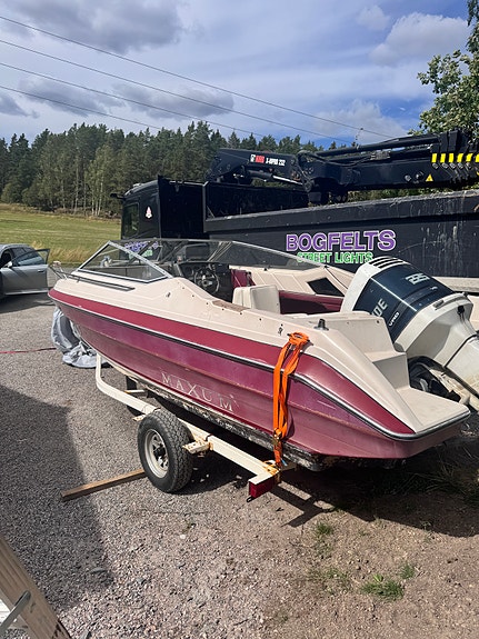 Maxum 2100 225hk evinrude BYTES 2 of 4
