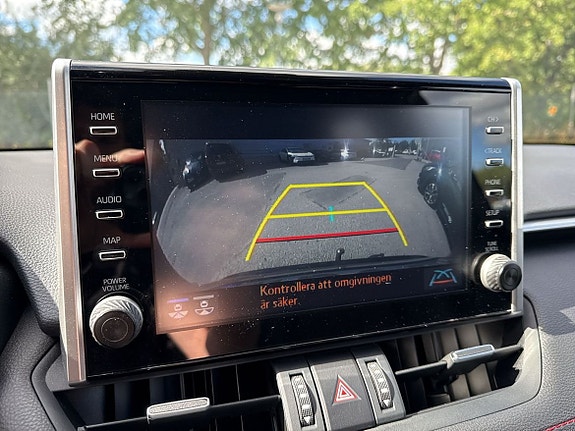Toyota RAV4 12 of 14