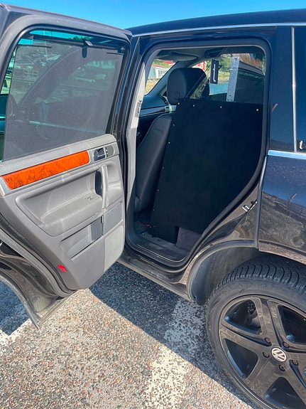 Volkswagen Touareg 9 of 11