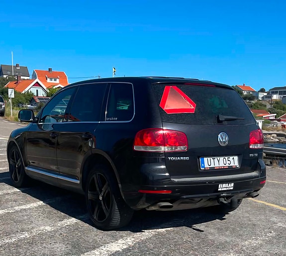 Volkswagen Touareg 4 of 11