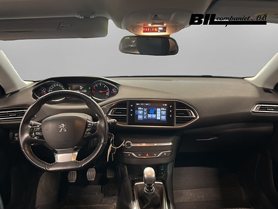 Peugeot 308 7 of 14