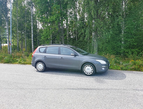 Hyundai i30 3 of 5