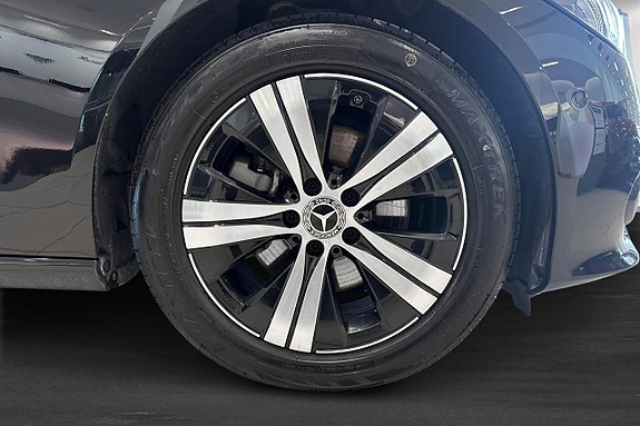 Mercedes-Benz C220 d 6 of 12