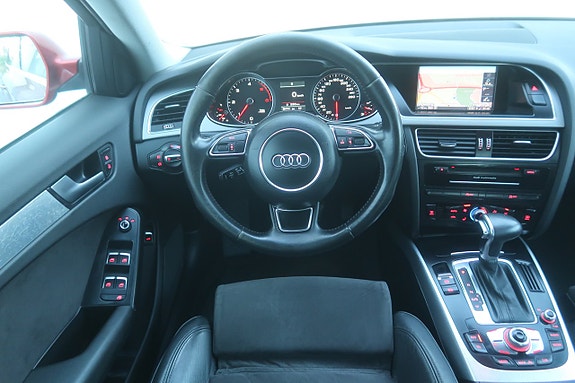 Audi A4 8 of 28