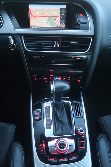 Audi A4 13 of 28