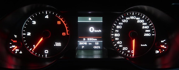 Audi A4 12 of 28