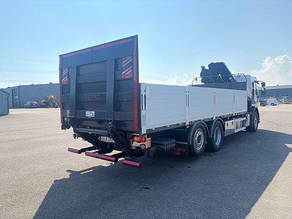 Volvo FE 350 Brädgårdsbil Hiab Kran Låg mil 4 of 12