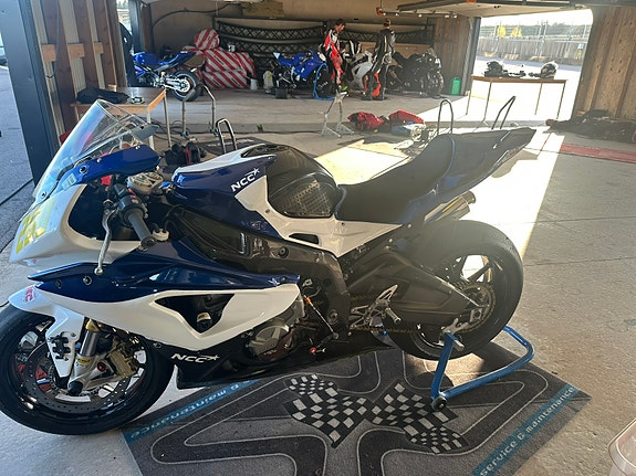 BMW S1000-RR banhoj 3 of 4