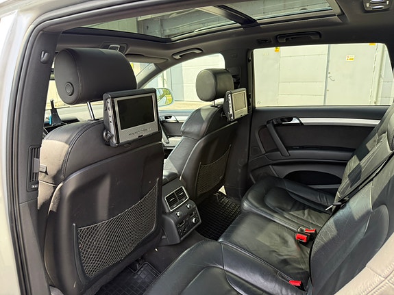 Audi Q7 6 of 9